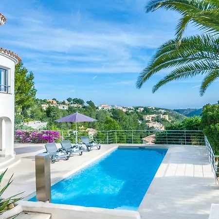 Villas Guzman - Girasoles Villa